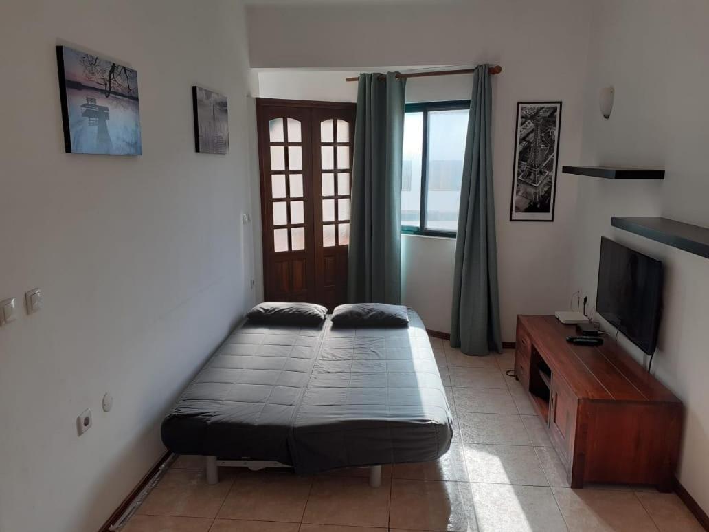 Avenida Dr Baltazar Lopes Da Silva 33A Apartment Миндело Екстериор снимка