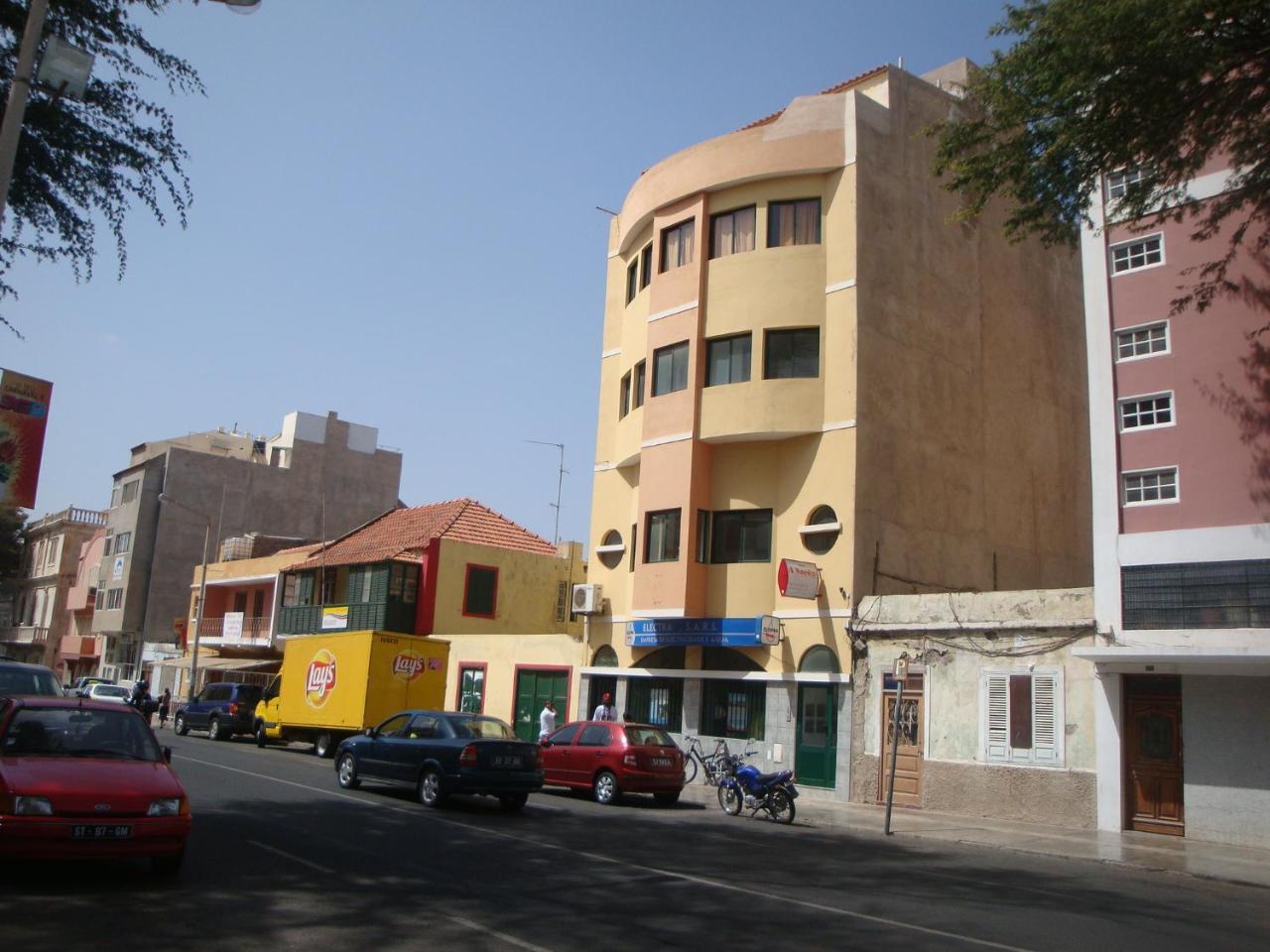 Avenida Dr Baltazar Lopes Da Silva 33A Apartment Миндело Екстериор снимка